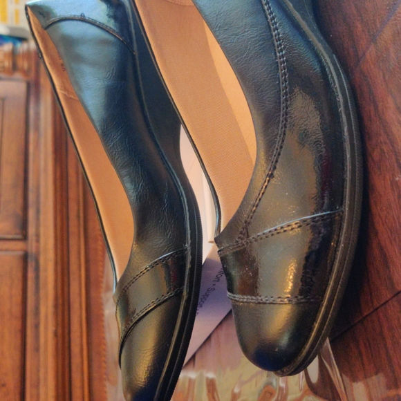 Black Ilara, Life Stride Memory Foam, size 8M - Picture 3 of 10